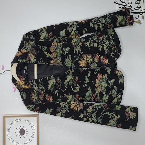 H&M tapestry floral Blazer - Picture 4 of 16